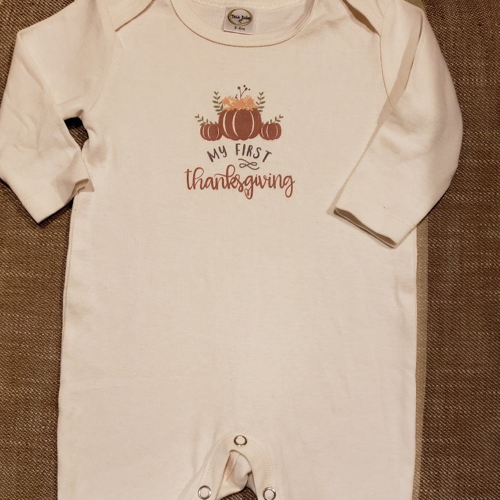 NWOT 1st Thanksgiving one-piece🦃